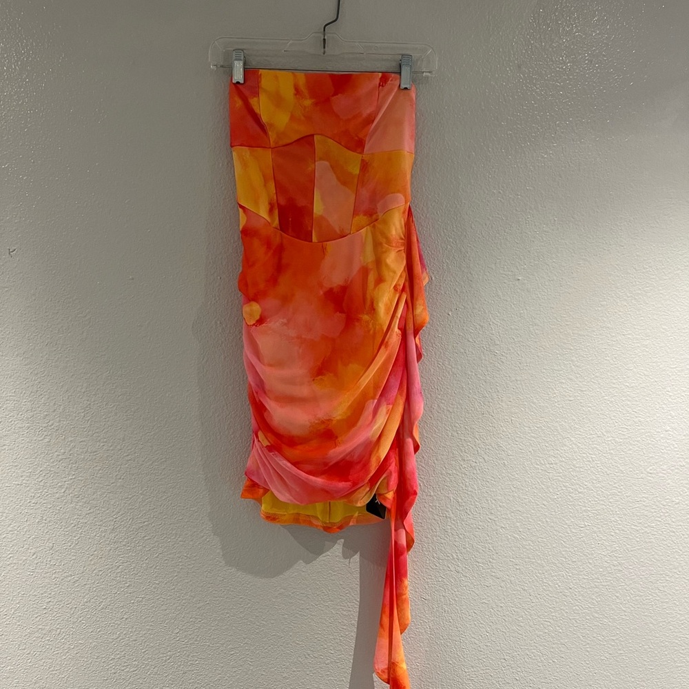 Multicolored midi pencil skirt with asymmetrical ruched style for resort wear